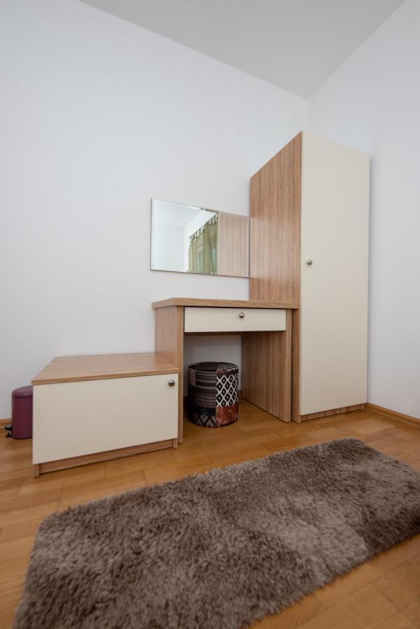 Apartmani Spoljar Zupanja Exteriör bild