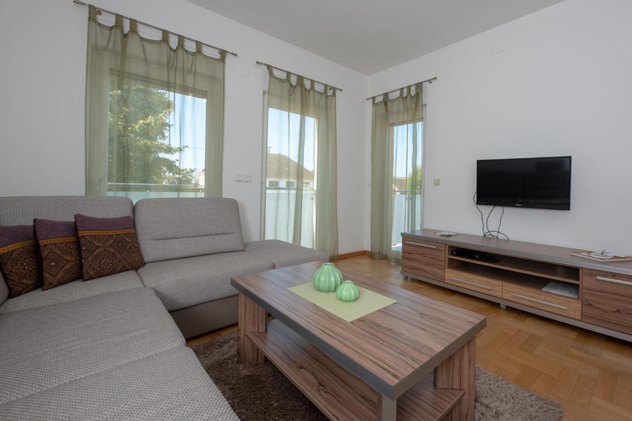 Apartmani Spoljar Zupanja Exteriör bild