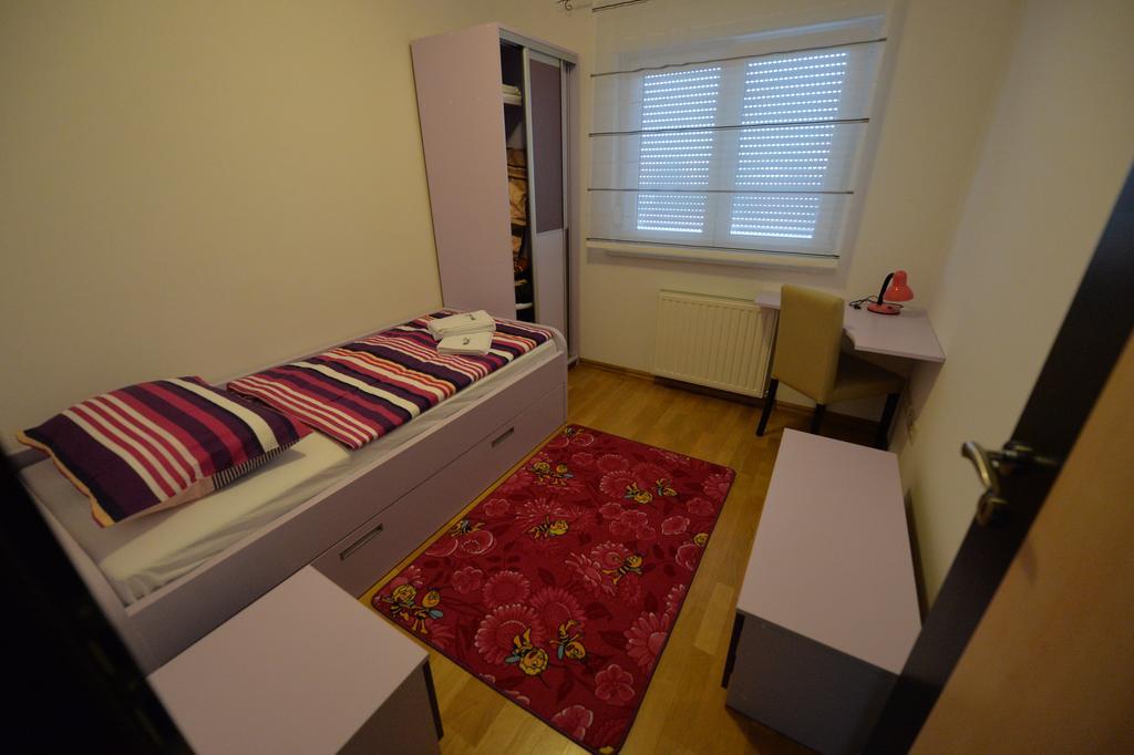 Apartmani Spoljar Zupanja Exteriör bild