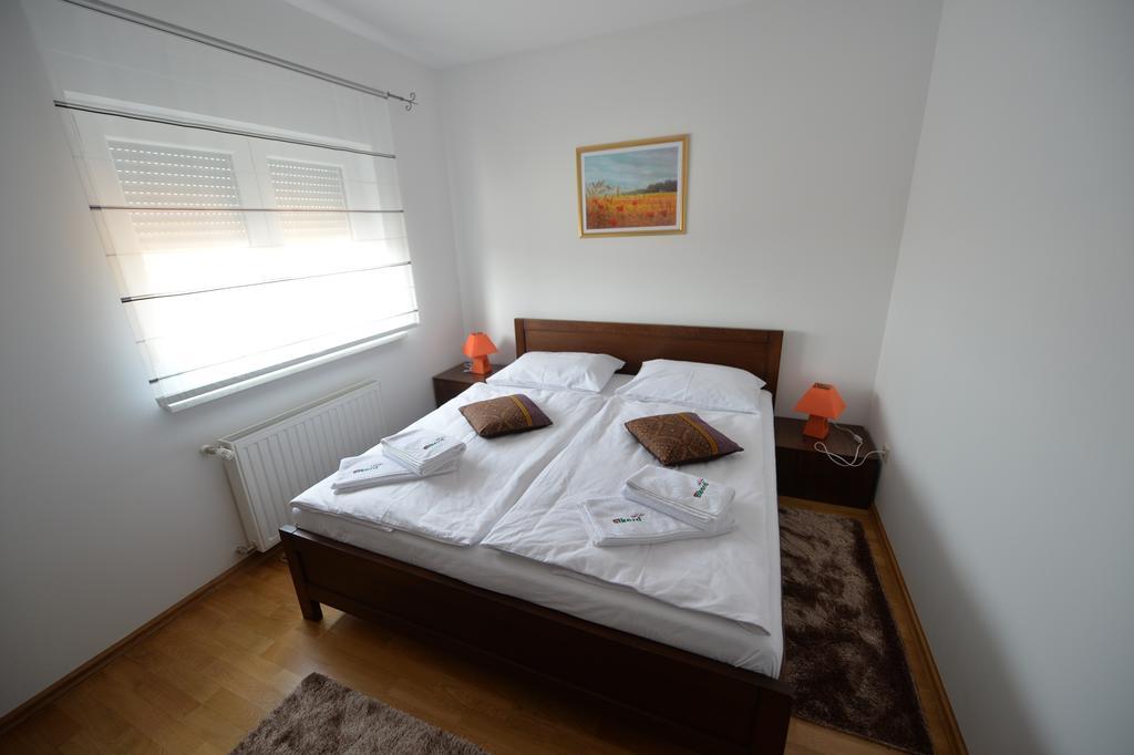 Apartmani Spoljar Zupanja Exteriör bild